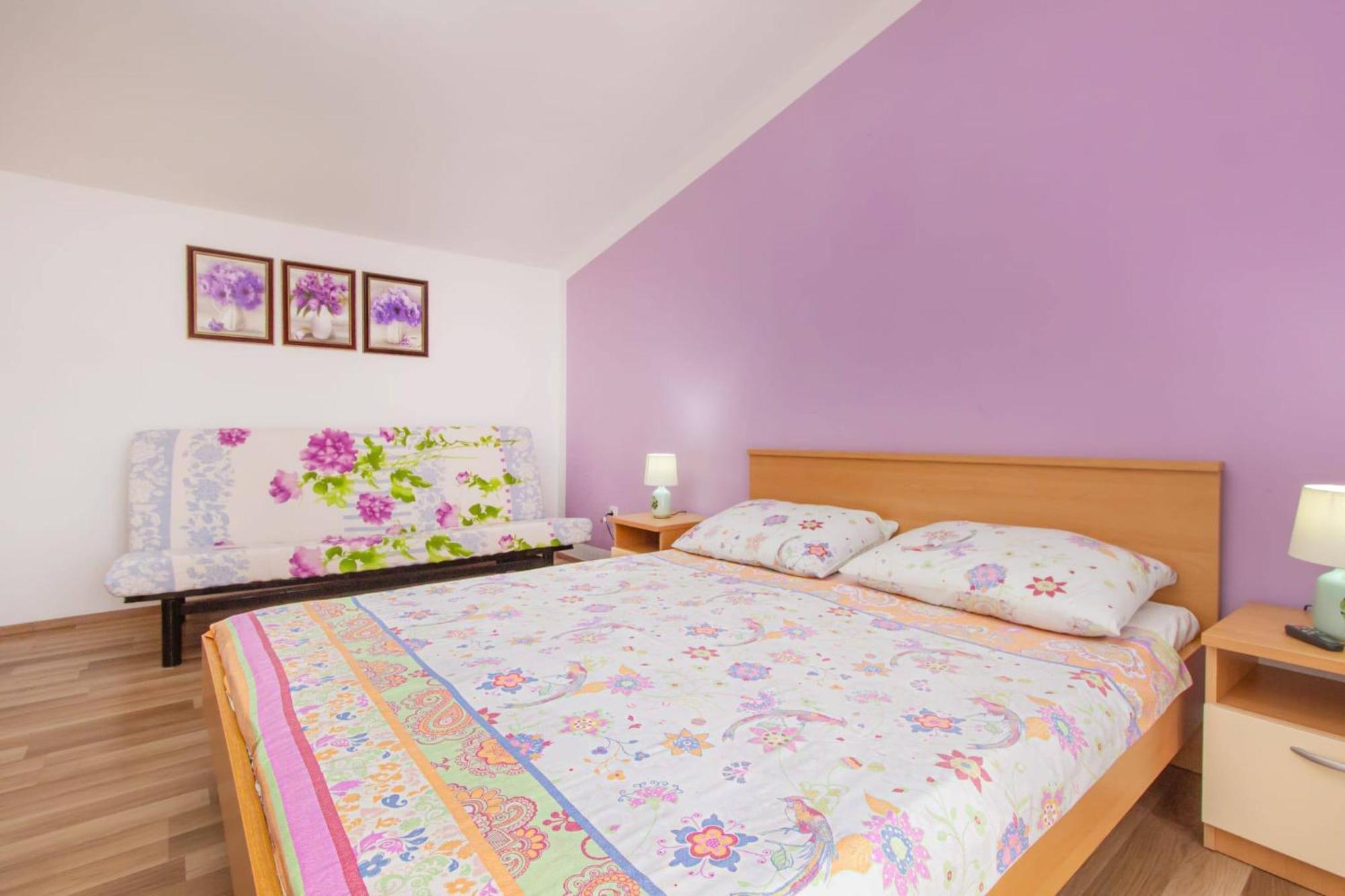 Apartments Alaga Трибунь Екстер'єр фото
